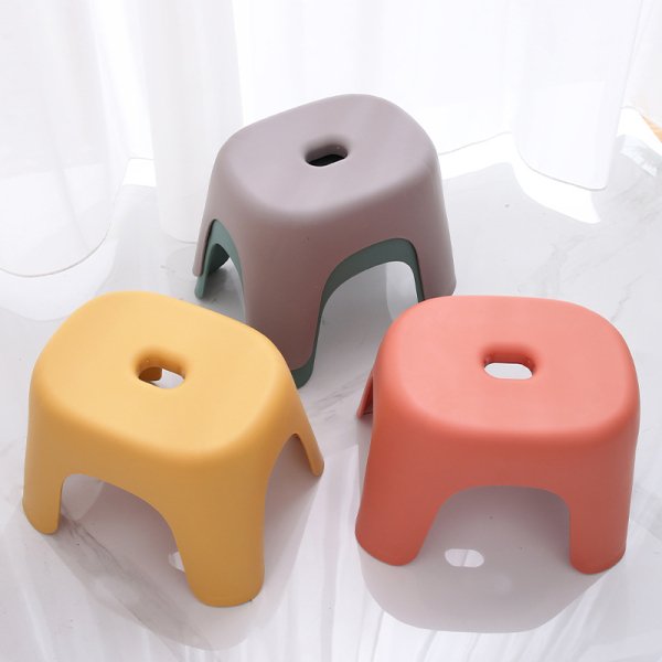 Household Outdoor Kids Party Plastic Chair   random graphic